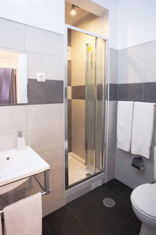 Residencial Principe Guest House Barreiro  Bagian luar foto